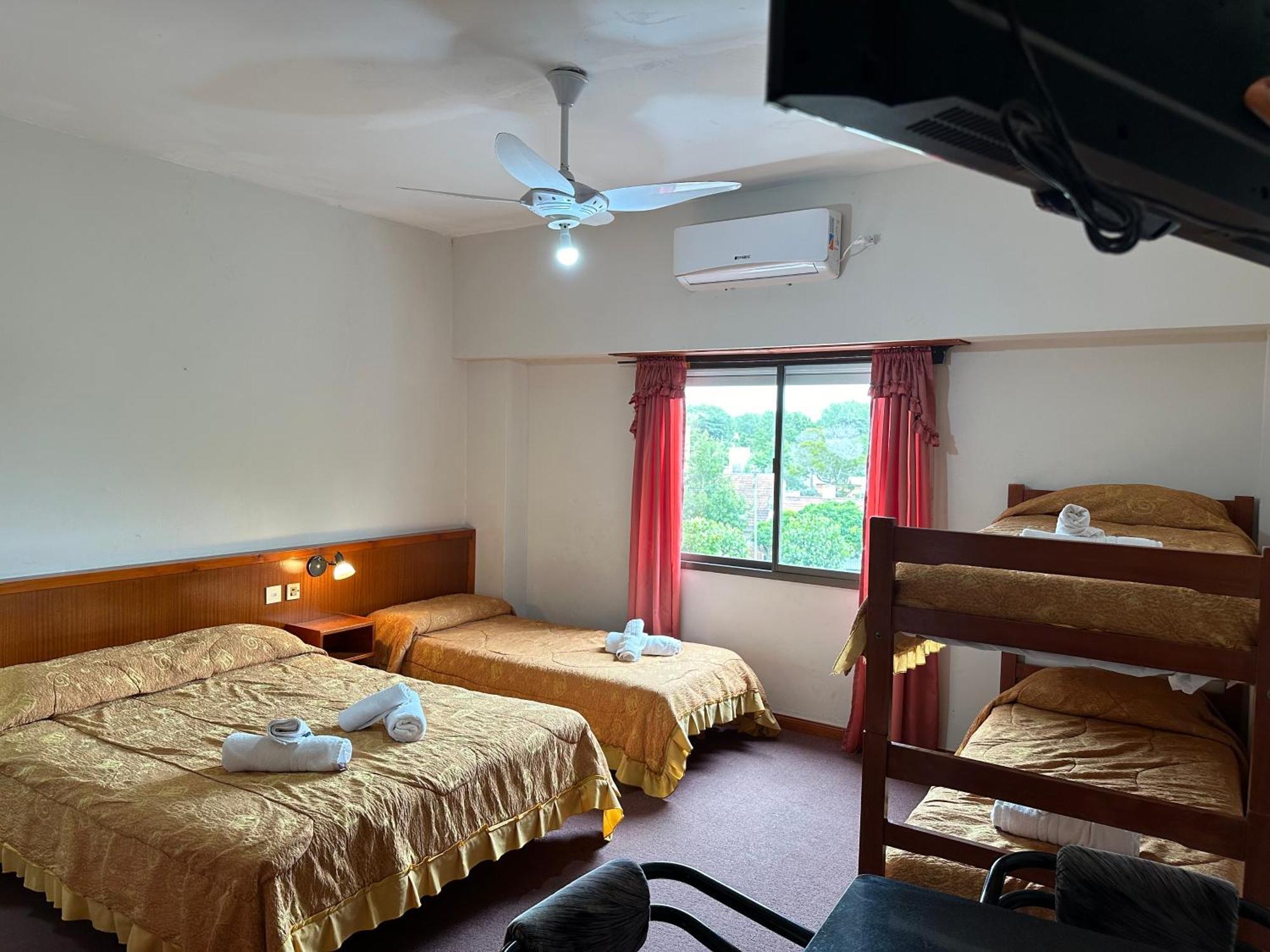 Sun-Shine Hotel San Clemente del Tuyu Bagian luar foto