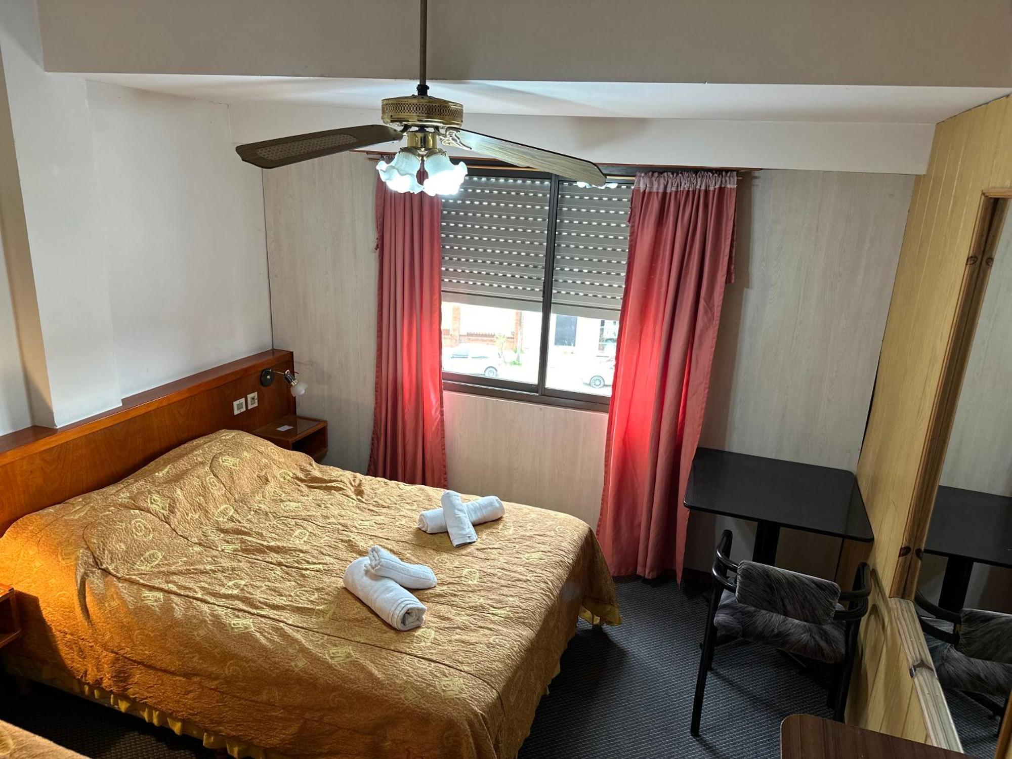 Sun-Shine Hotel San Clemente del Tuyu Bagian luar foto