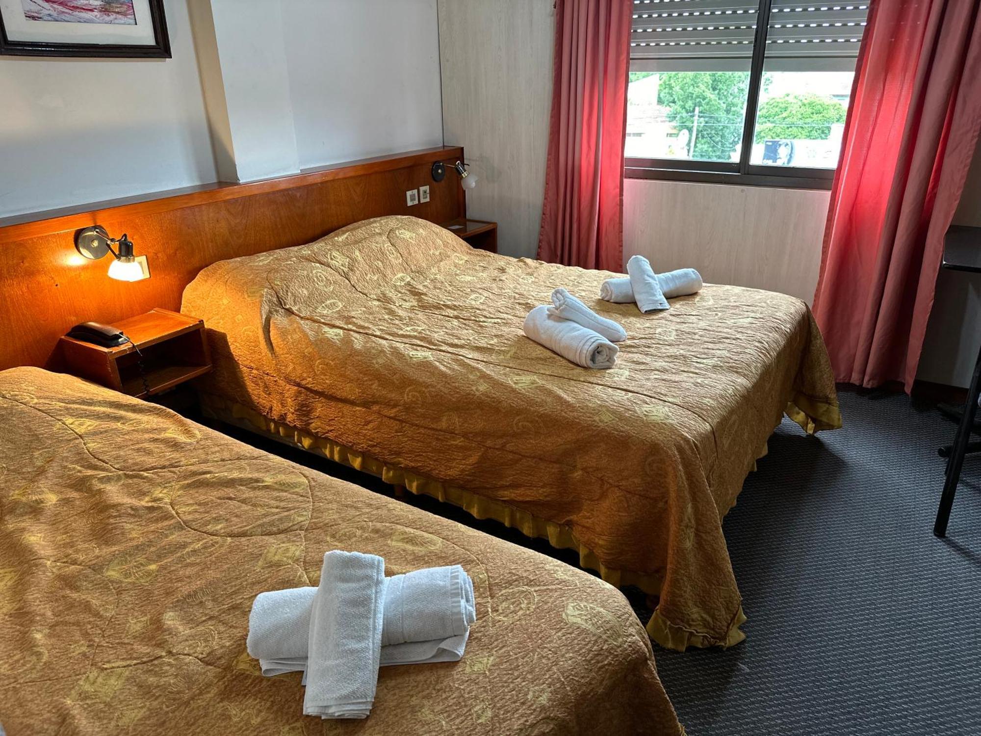Sun-Shine Hotel San Clemente del Tuyu Bagian luar foto