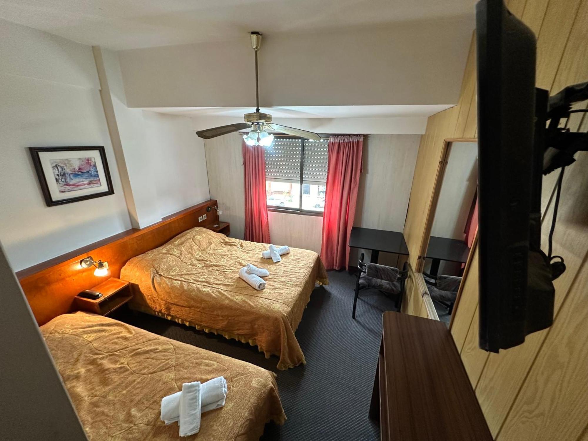 Sun-Shine Hotel San Clemente del Tuyu Bagian luar foto